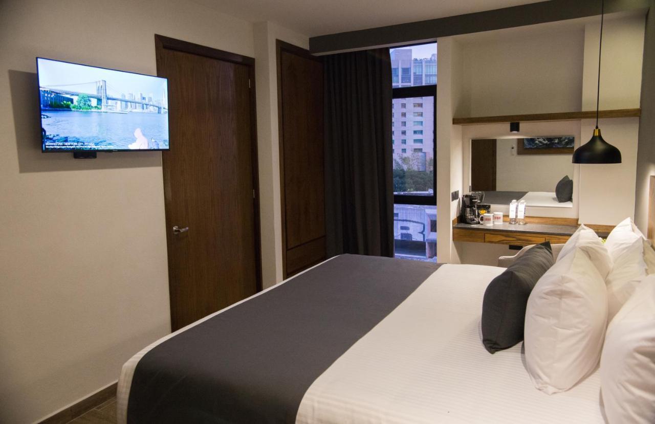 Hotel Gumont Guadalajara Lopez Mateos - Minerva Exteriér fotografie