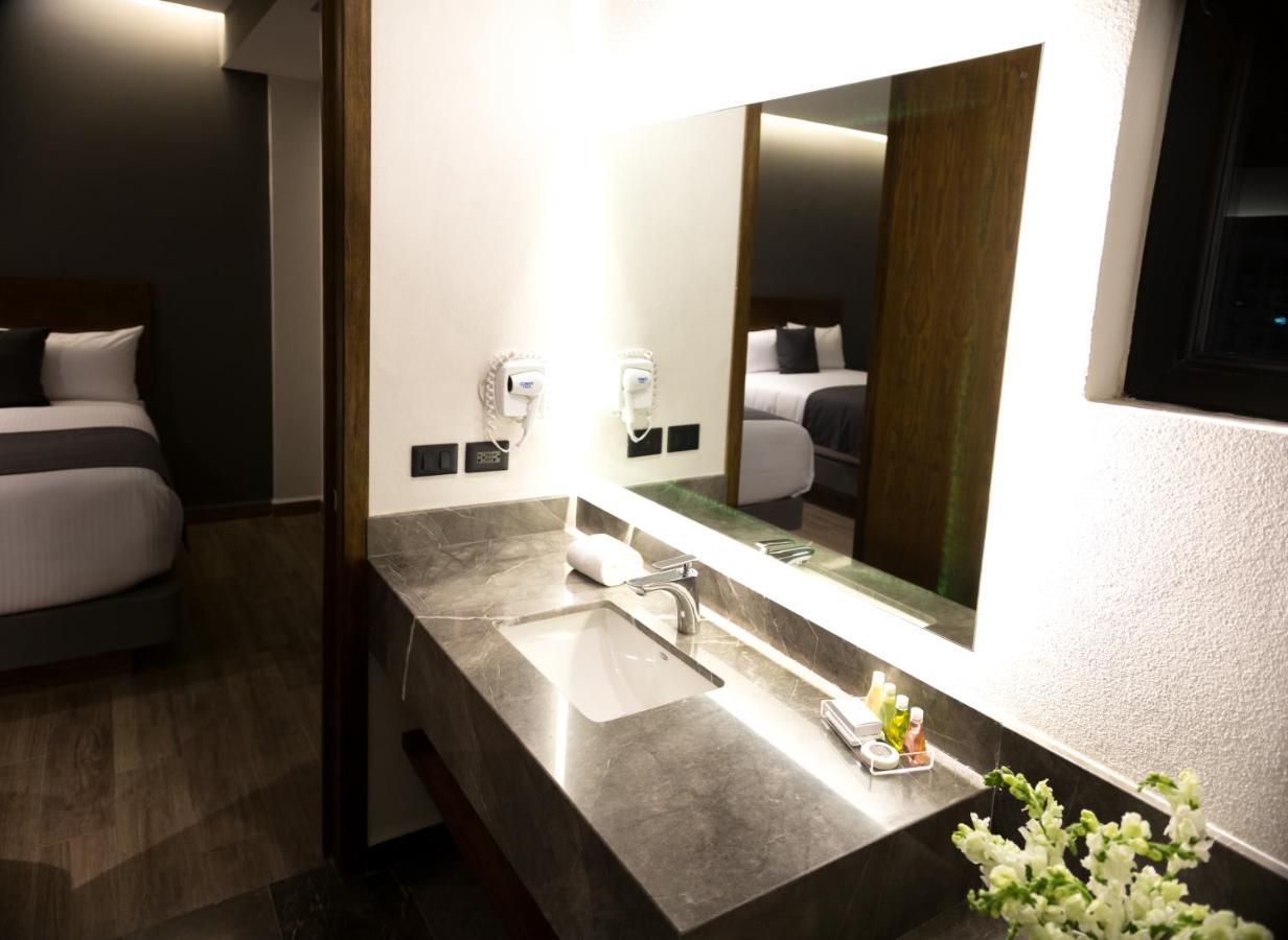 Hotel Gumont Guadalajara Lopez Mateos - Minerva Exteriér fotografie