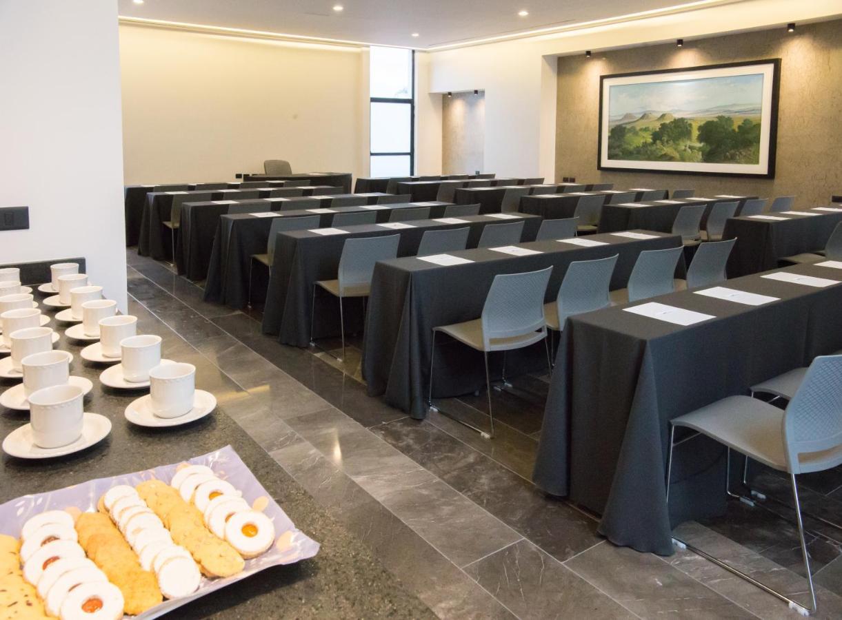 Hotel Gumont Guadalajara Lopez Mateos - Minerva Exteriér fotografie
